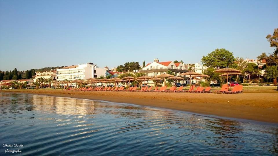 Manolatos Apartment Kefalonia Lixouri Bagian luar foto